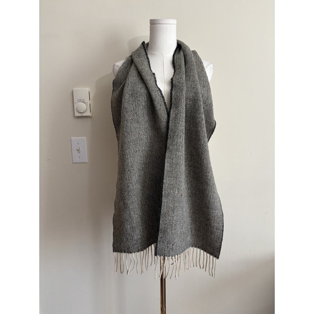 Magee Donegal Tweed Fringe Scarf Vintage Wool Ireland Preppy Academia Luxury